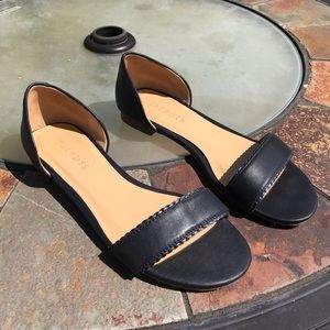 Navy Talbots leather Sanders close back open toe